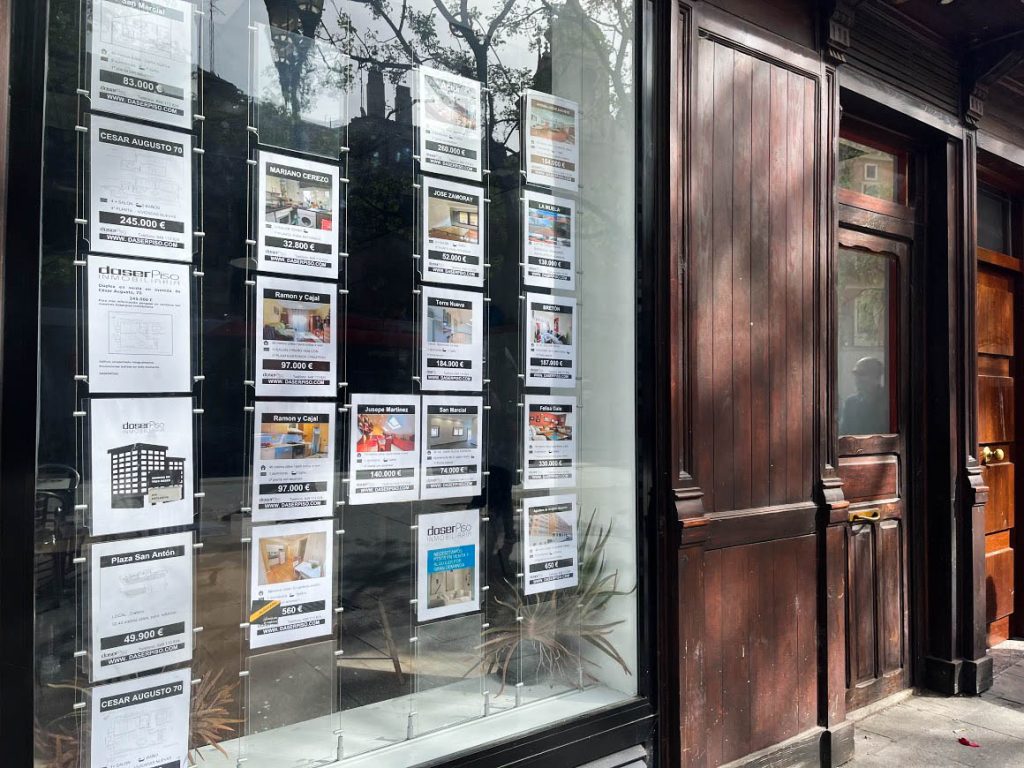 Honorarios de inmobiliaria en alquiler: ¿Quién debe pagarlos?